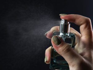 SPRAY PERFUMES